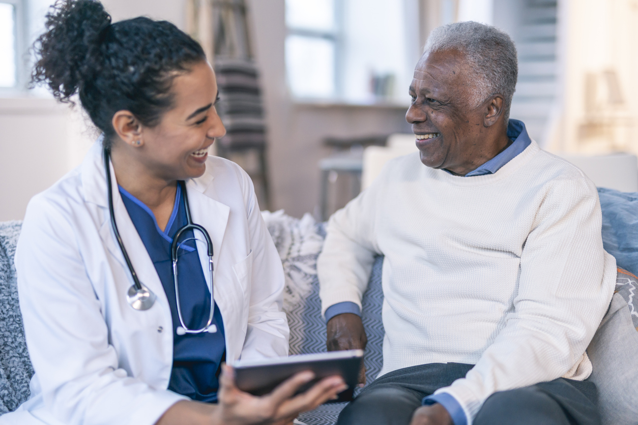 patient and doctor talking myths about chronic pain